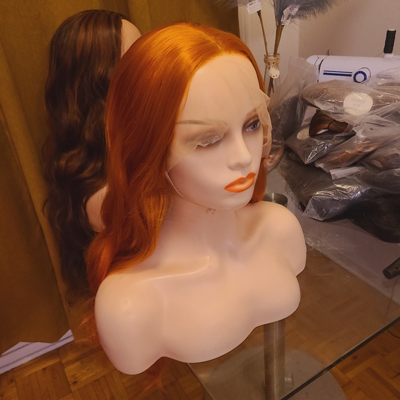 T lace frontal wig - Picture 2 of 5